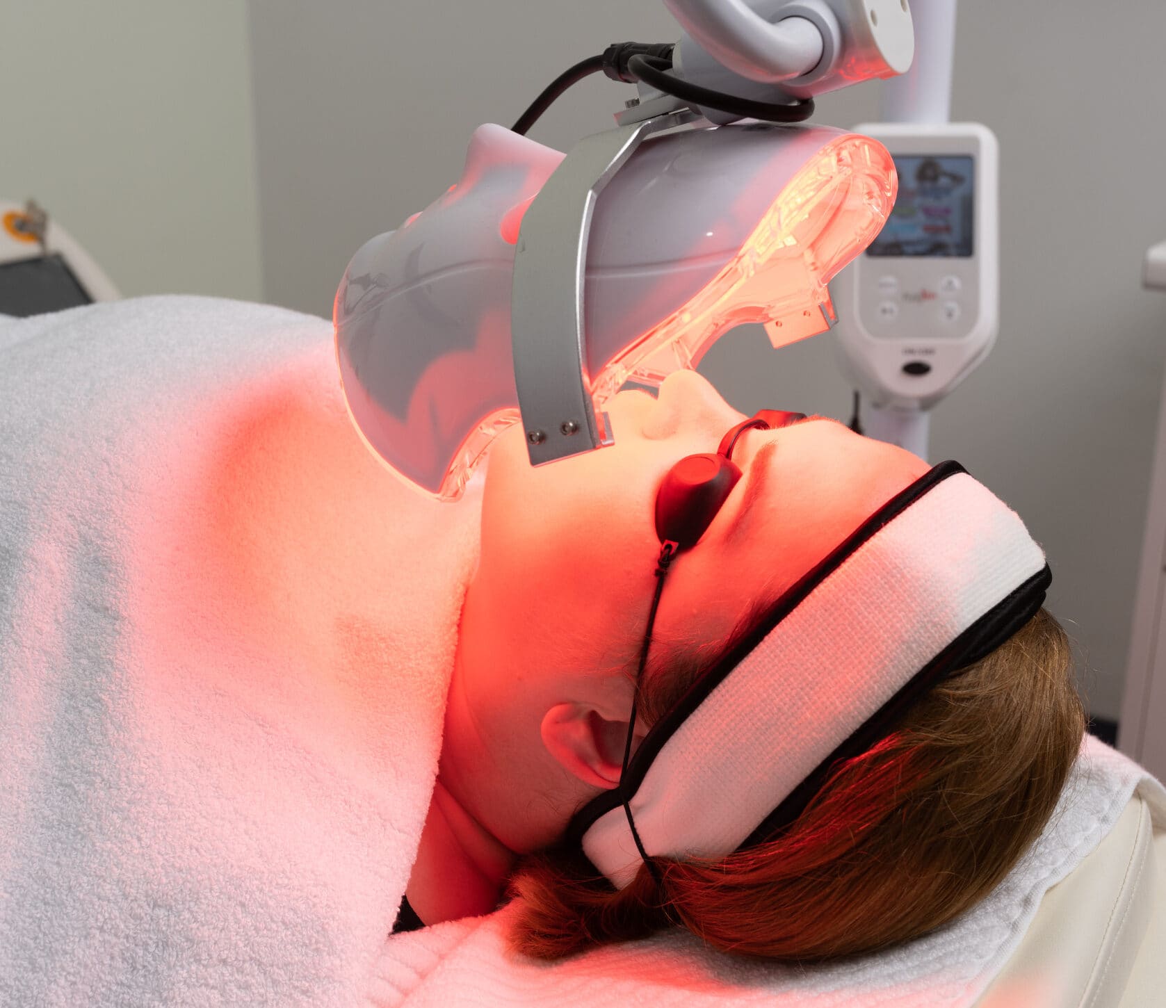 LED light therapy treatment